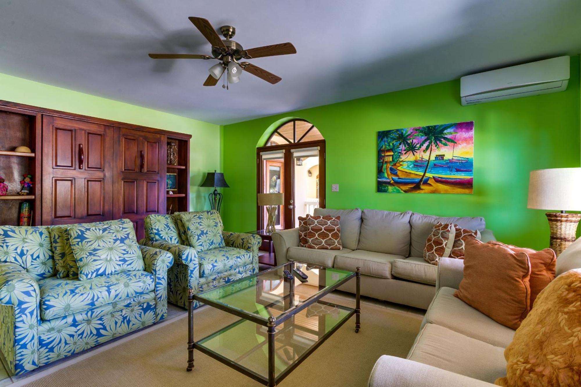 Los Porticos Placencia Room photo